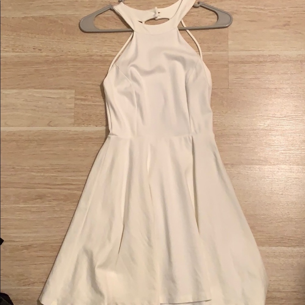 White lulu’s dress